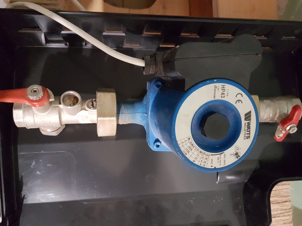 POMPA OBIEGOWA WODNA WATTS HP43