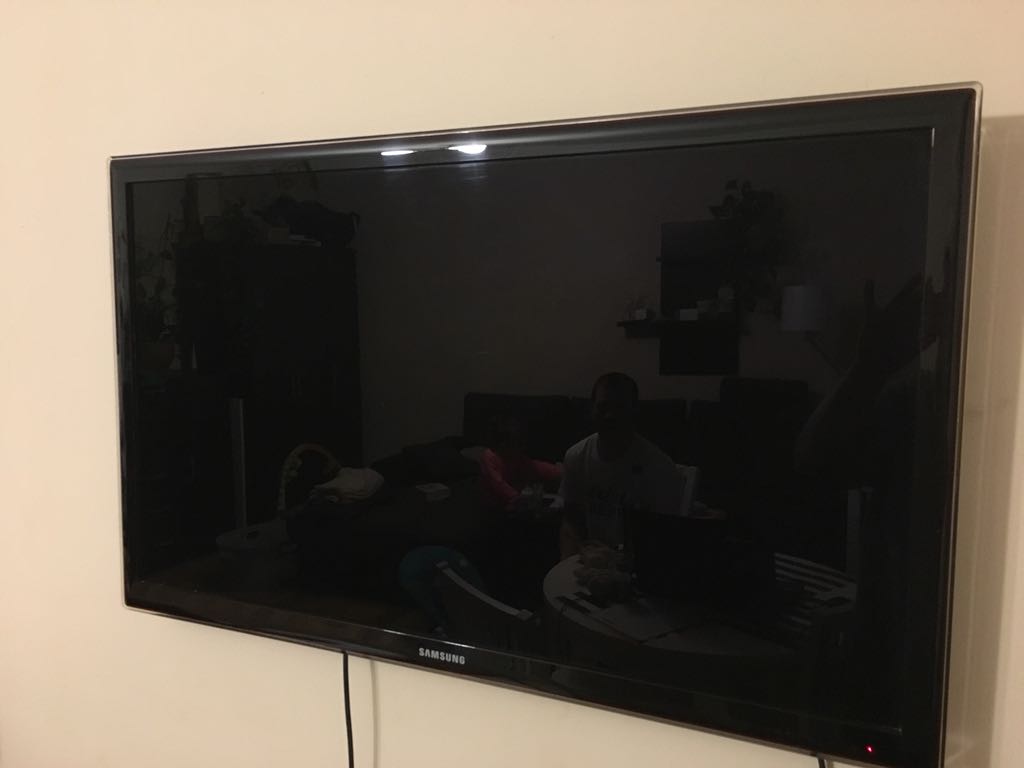 TV Samsung UE40D5500 SMART TV + uchwyt ścienny