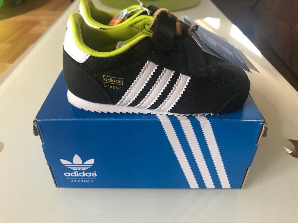 adidas dragon 24