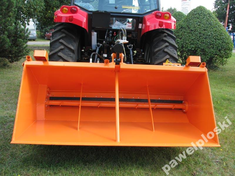 PIASKARKA solarka POSYPYWARKA 150CM AGROMOTORS