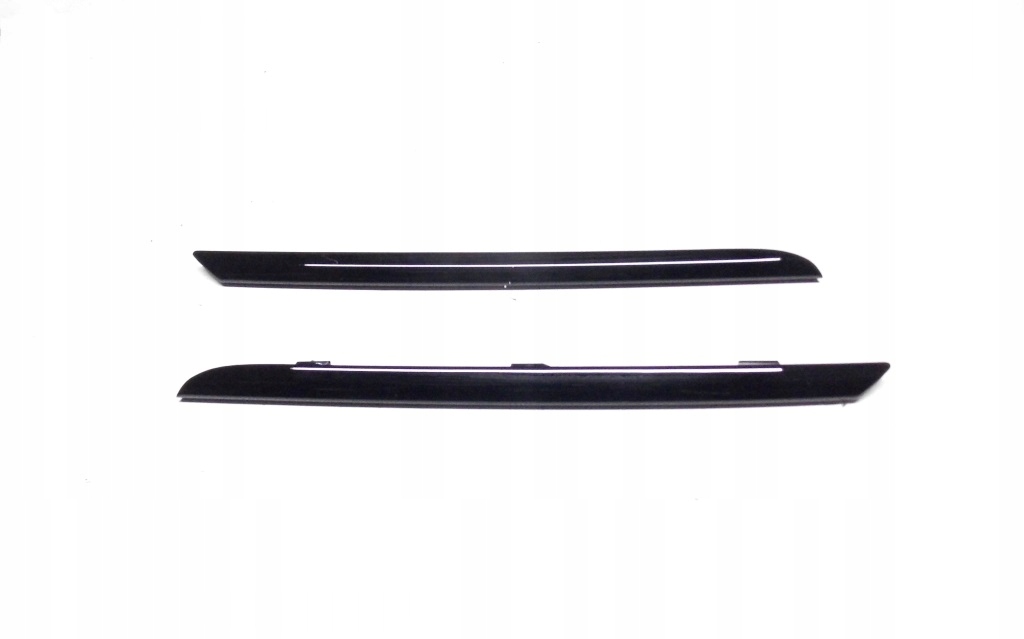 Listwy atrapy grilla czarne CLIO IV 960104435R