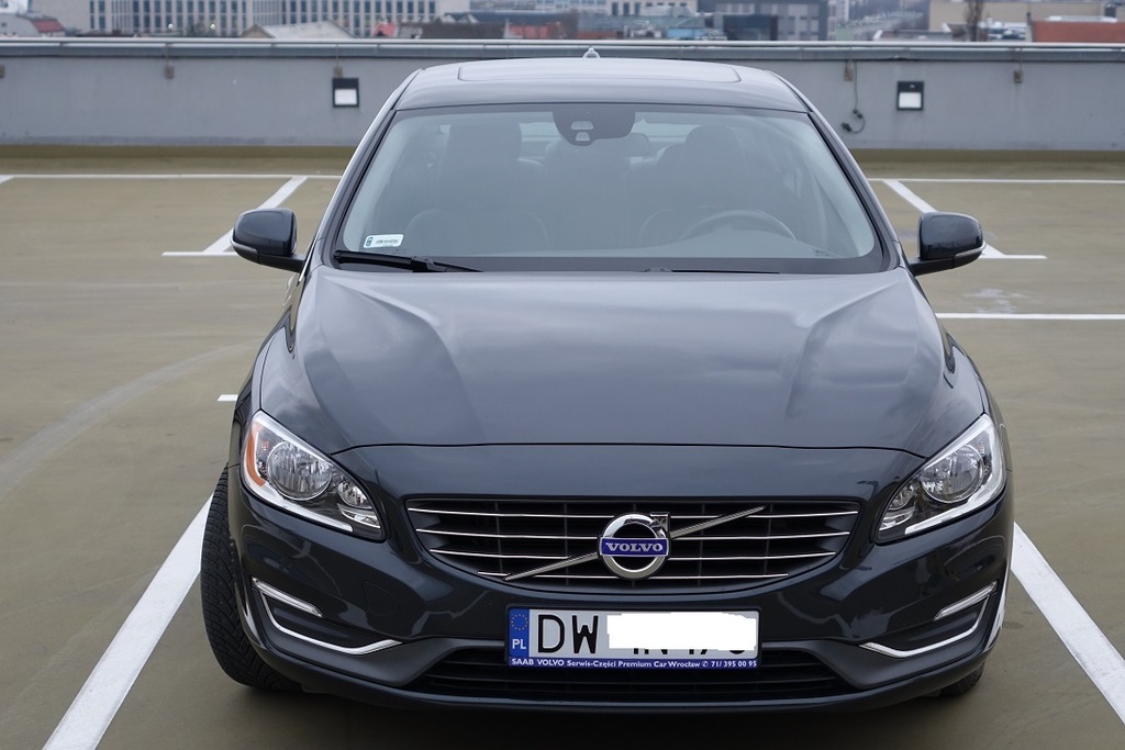 Volvo S60 T5, Drive-E, R-Design Summum *IDEALNY*