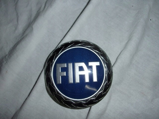 FIAT Idea ulysse Original Emblème front emblème logo logo NEUF 46832366