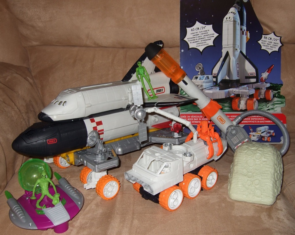 @ MATCHBOX MEGA RIG - PROM SPACE SHUTTLE (Mattel)@