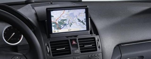 Naprawa ekranu nawigacji mercedes comand ntg4 W204