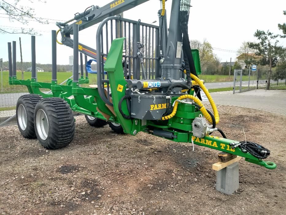 Przyczepa leśna Farma T12 - 12 t