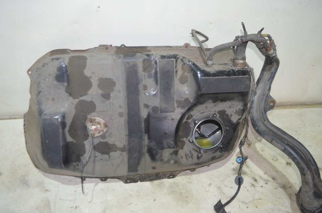 PEUGEOT 4007 BAK ZBIORNIK PALIWA 2.2 DIESEL