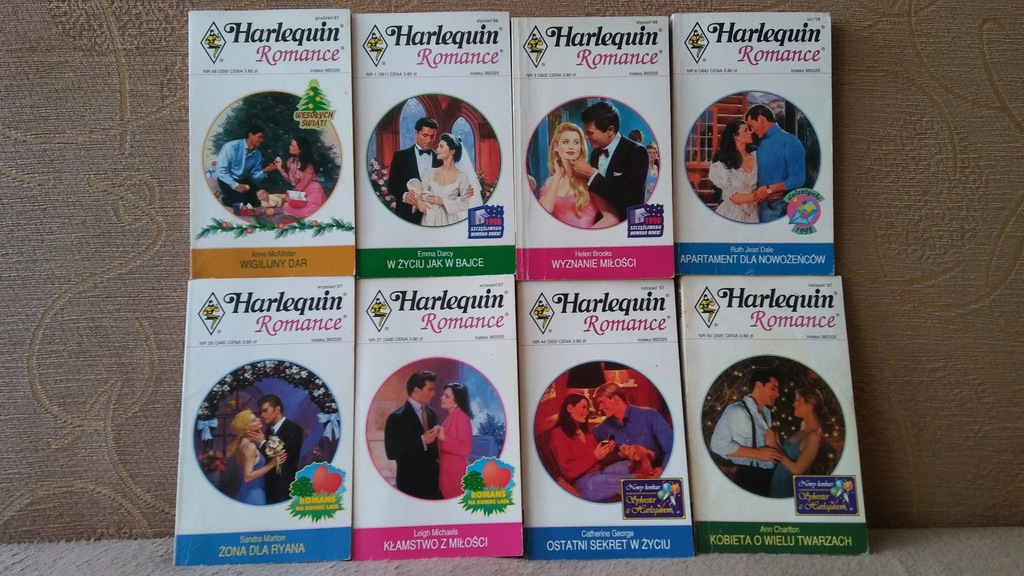 4 Książki Harlequin z serii Romance 18 szt Romans