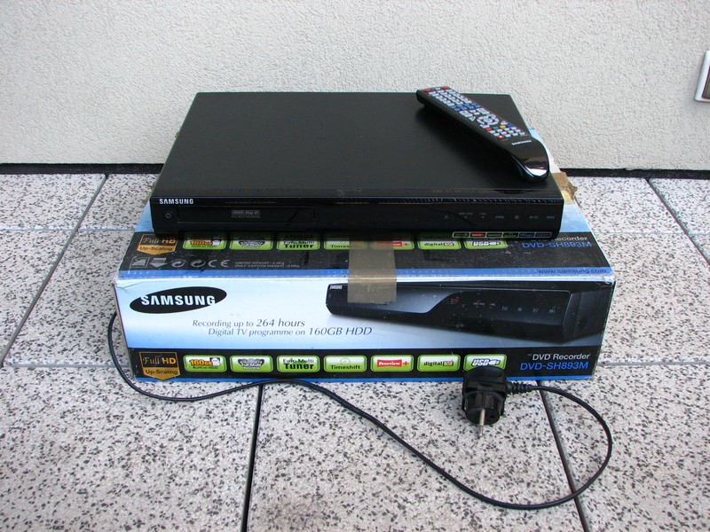 Samsung DVD FHD 1080p NAGRYWARKA 160GB SH893M VHS