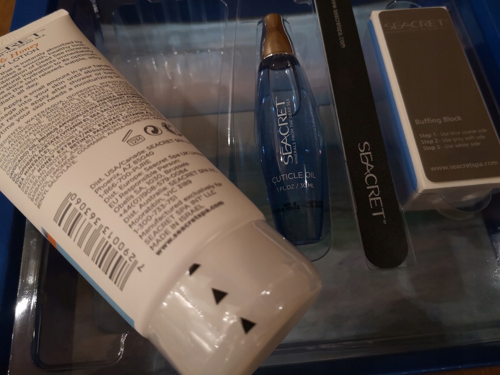 Seacret Dead Sea Nail Care + Salt &amp; Oil Scrub