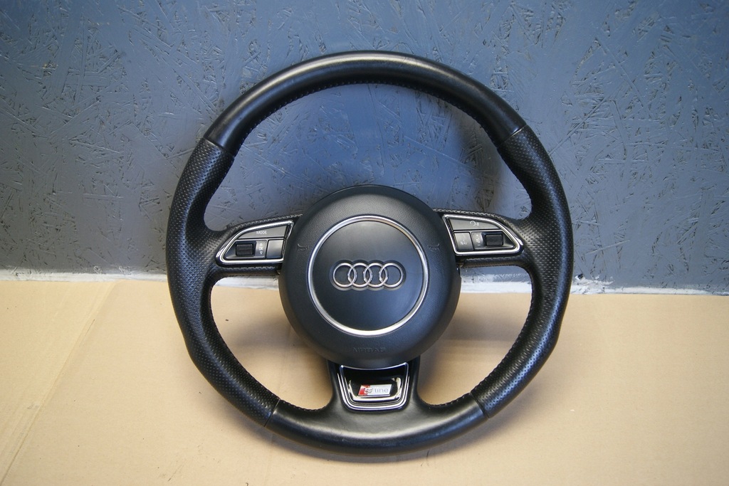 AUDI A4 B8 LIFT S-LINE KIEROWNICA PODUSZKA KPL.