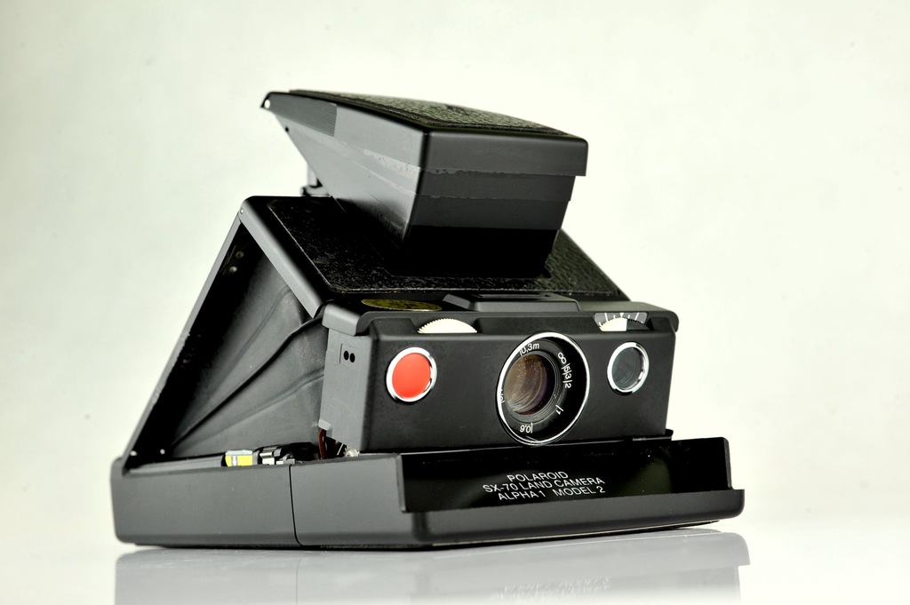 443 POLAROID SX-70 LAND CAMERA ALPHA 1 MODEL 2