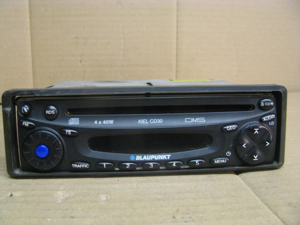 RADIO CD BLAUPUNKT KIEL CD30