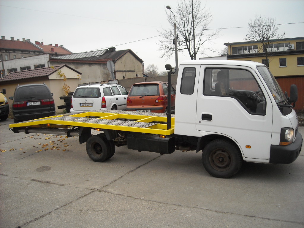 Kia 2700 Auto Laweta Pomoc Drogowa na B do 3,5t