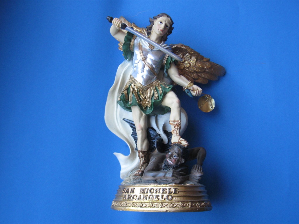 Figurka Św.Michała Archanioła z żywicy-Duża 30 cm