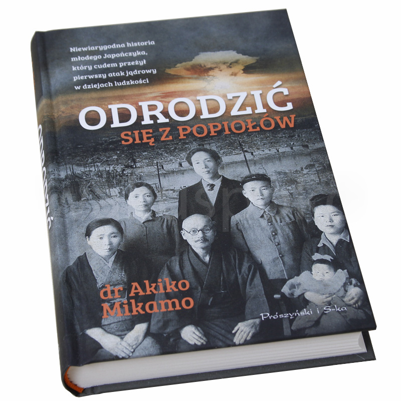 Odrodzić się z popiołów - Akiko Mikamo