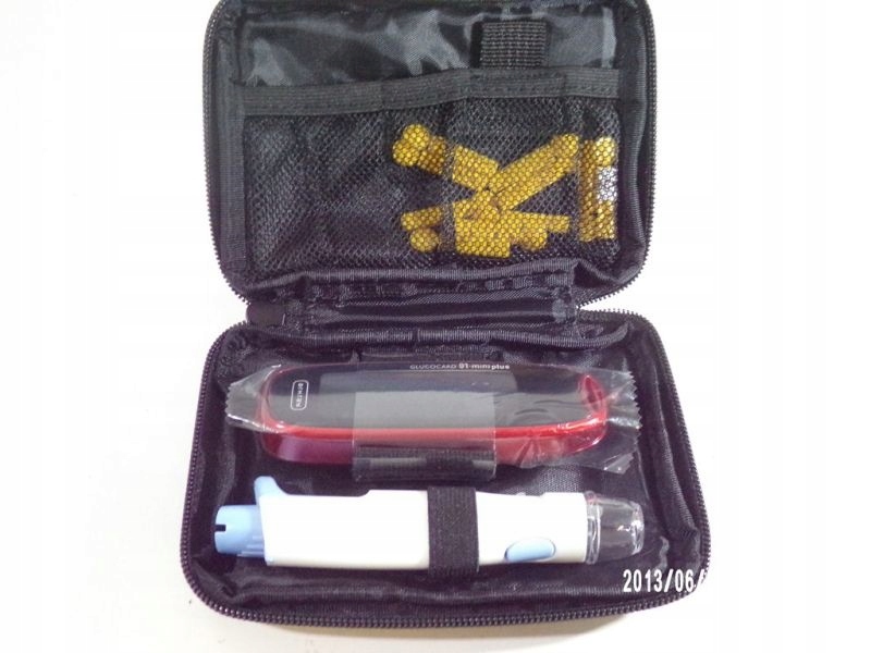 GLUKOMETR CZERWONY GLUCOCARD 01-MINI PLUS