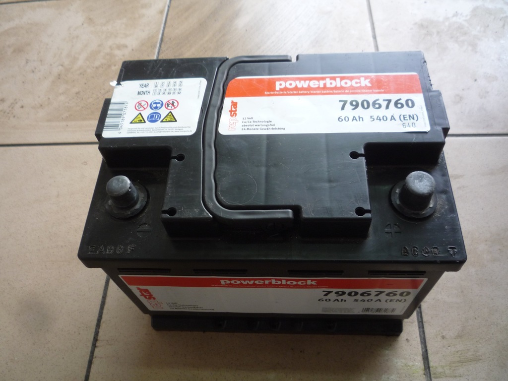 AKUMULATOR POWERBLOCK 7906760 60 AH 540 A