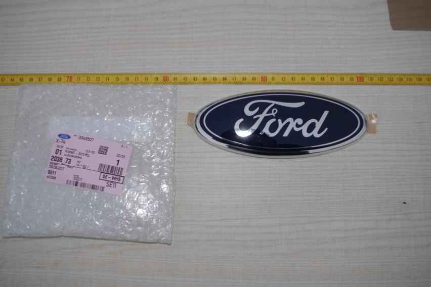 EMBLEMAT ZNACZEK PRZÓD FORD FOCUS MK3 10-14
