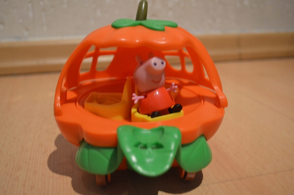 Świnka Peppa Pojazd auto samochód dynia 80