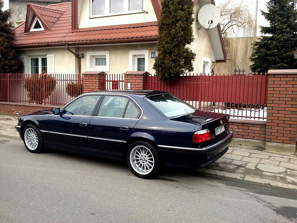 Bmw e38 735i