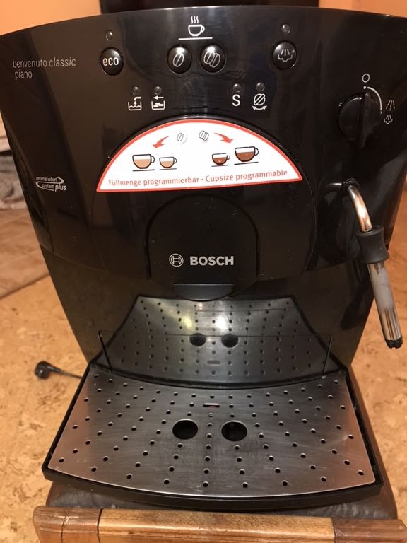 Ekspres ciśnieniowy Bosch benvenuto classic piano
