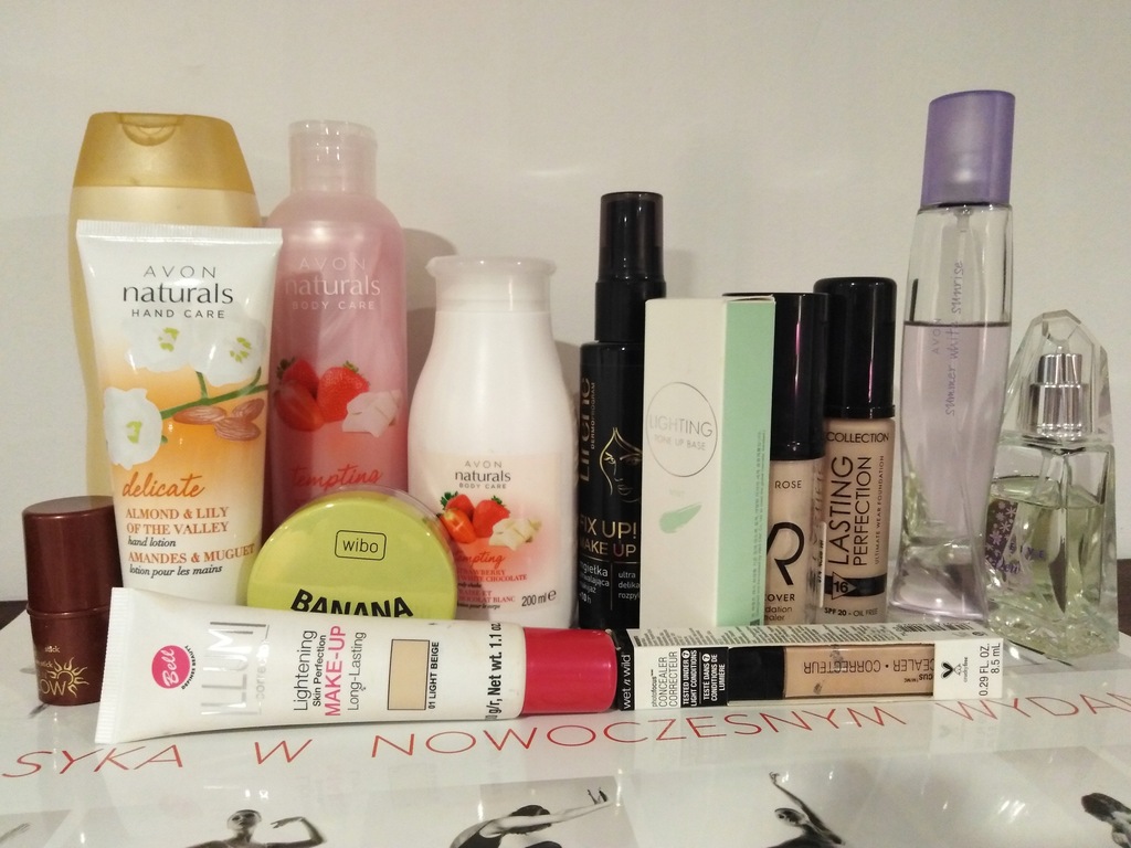 Kosmetyki AVON perfumy podkłady pudry WYPRZEDAŻ!!!