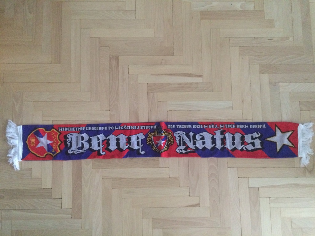 Szalik Wisła Kraków Bene Natus
