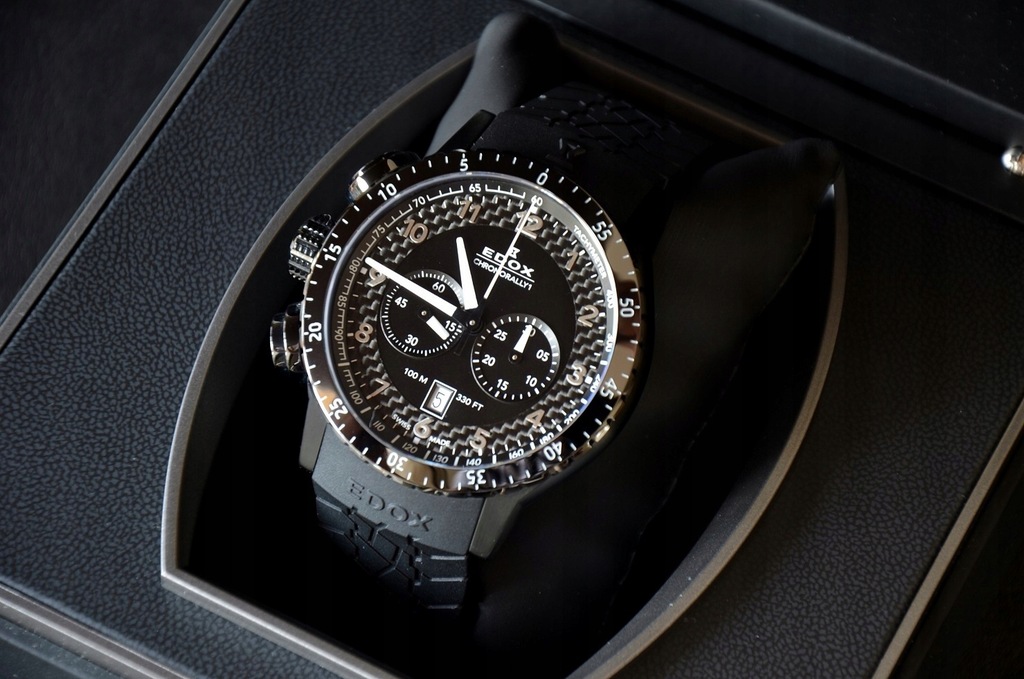 Edox Chronorally 1 Chronograph, Black PVD, Carbon