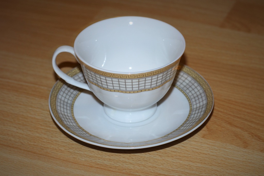 Filiżanki Yamasen Fine Porcelain 24 Gold Collectio