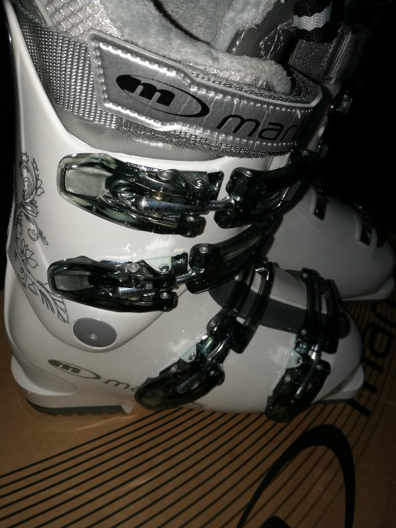 Nowe buty narciarskie dł wkładki 23,5-24cm