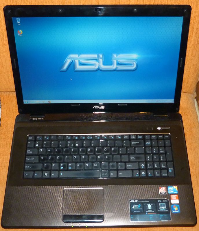 Wydajny Laptop Asus x72J i3 - Elbląg