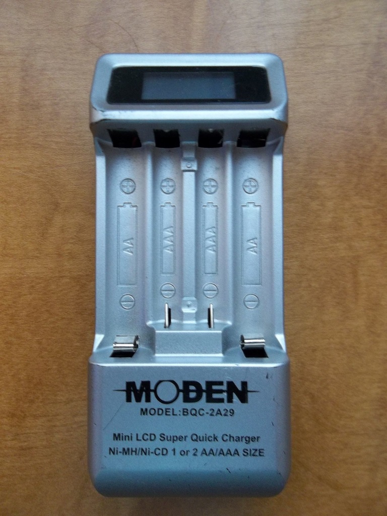 Ładowarka MODEN BQC 2A29