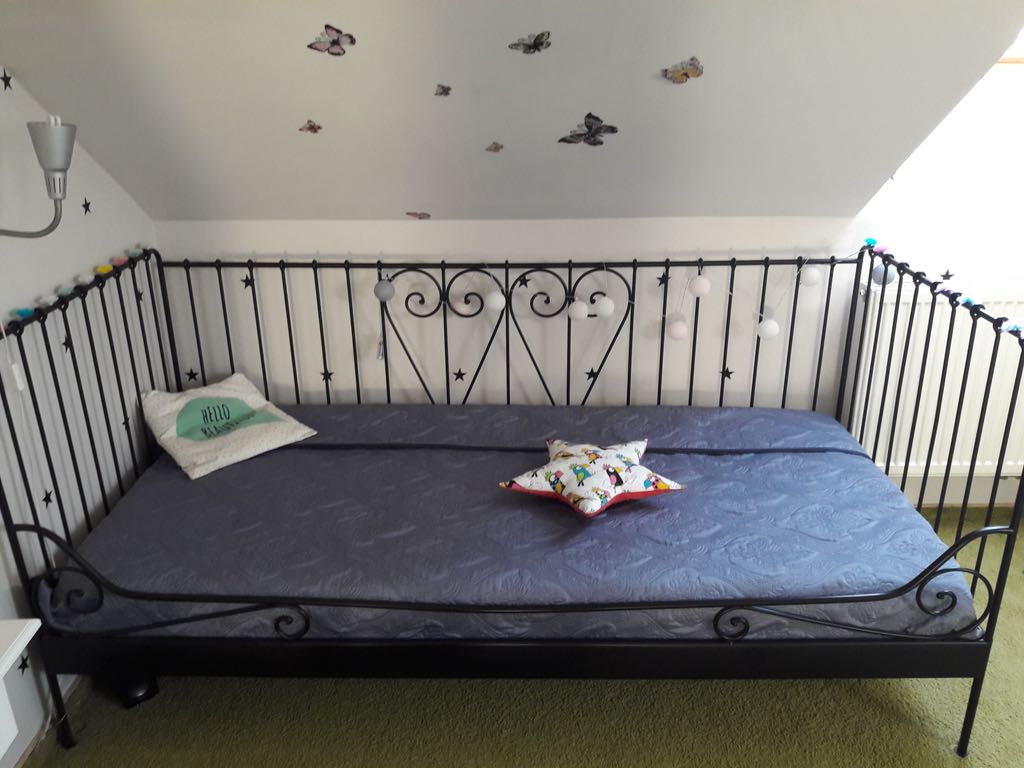 Łóżko metalowe Ikea czarne 90x200