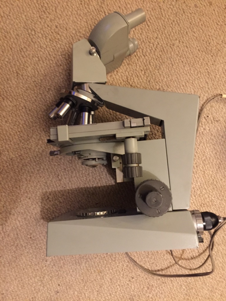 Mikroskop laboratoryjny Carl Zeiss 7133071556 oficjalne archiwum