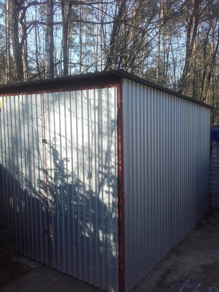 Używany garaż blaszany 3m×2m jak nowy