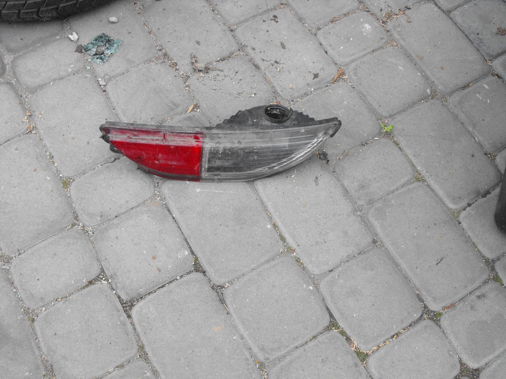 LAMPKA WSTECZNEGO GRANDE PUNTO ANGLIK COFANIA