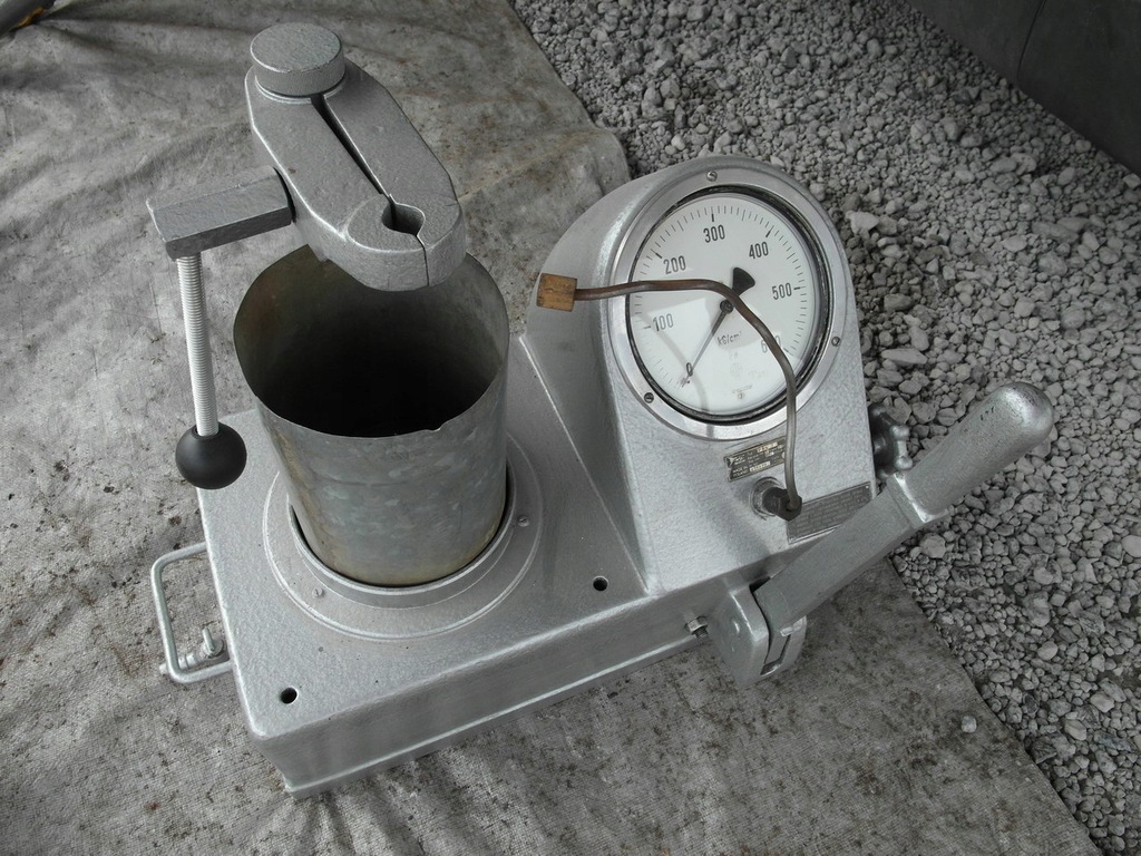 Próbnik wtryskiwaczy - tester WSK PRW 3