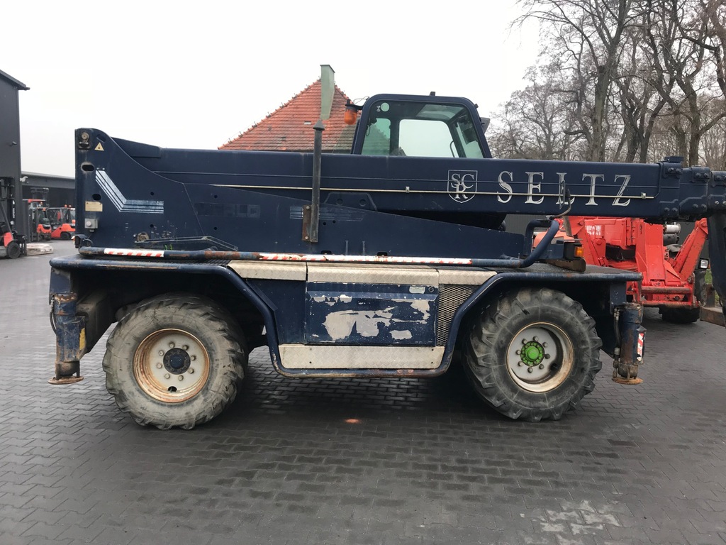 ŁADOWARKA TELESKOPOWA MERLO ROTO 40.21[MANITOU