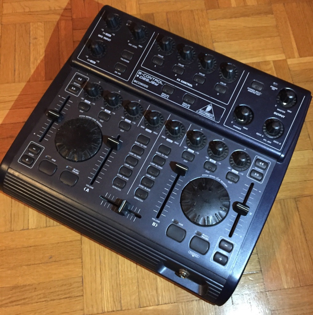 Konsola B-CONTROL DEEJAY BCD2000