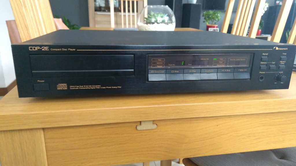 Odtwarzacz CD Nakamichi CDP-2E   High End