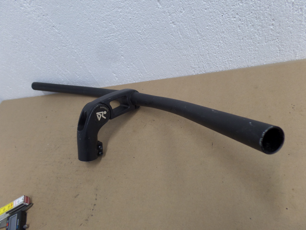 mostek regulowany KOGA MIYATA  1 1/8" + kiera