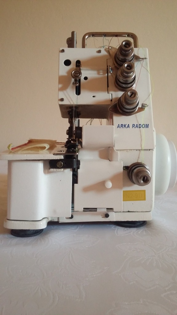 Maszyna do szycia - Overlock  FN2-9D