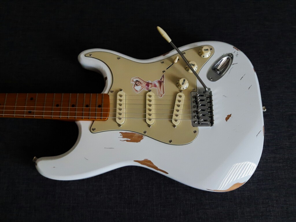 Stagg ses50m-cwh Stratocaster Relic
