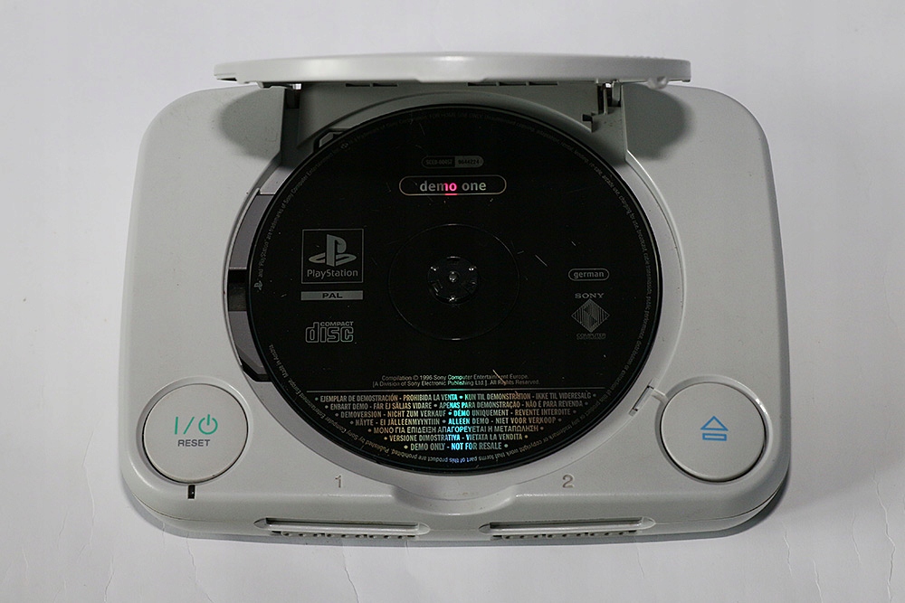 Sony playstation scph 102 не читает диски