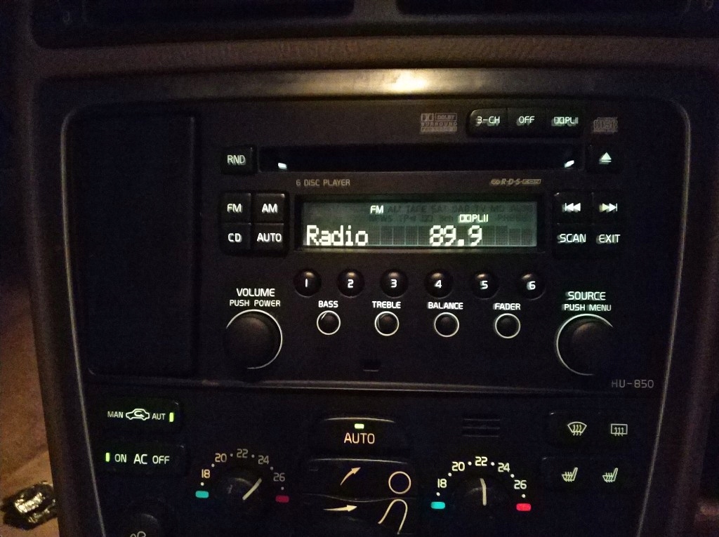 Radio hu 850 Volvo S60 V70 6CD 7554998371 oficjalne