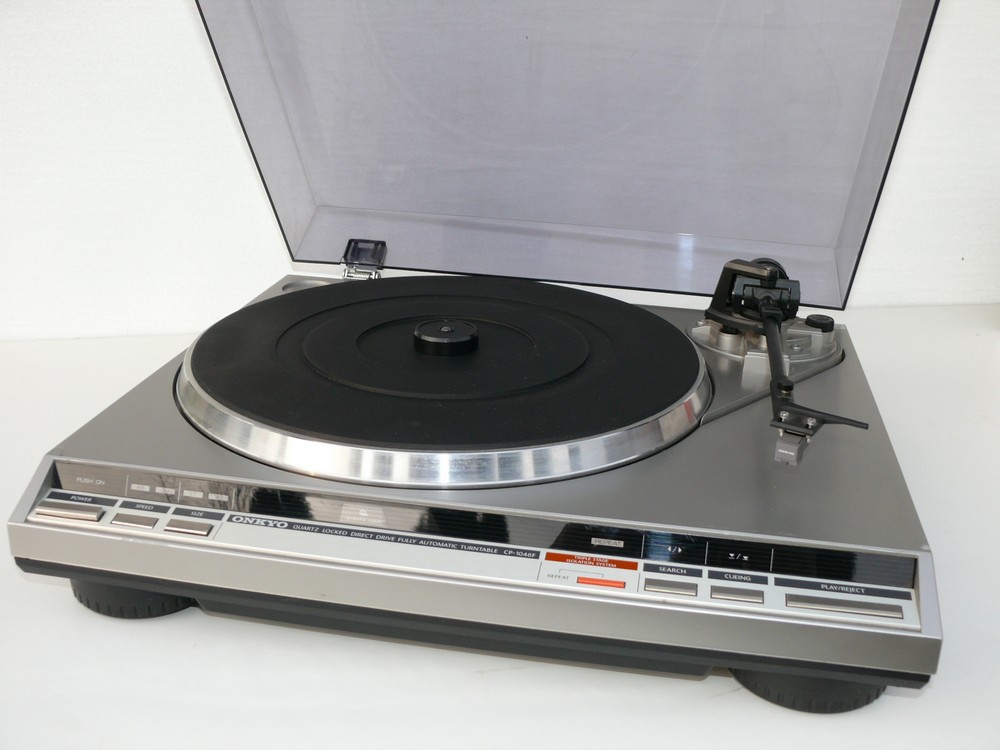 Gramofon ONKYO CP1046F Direct Drive 7230199993 oficjalne archiwum