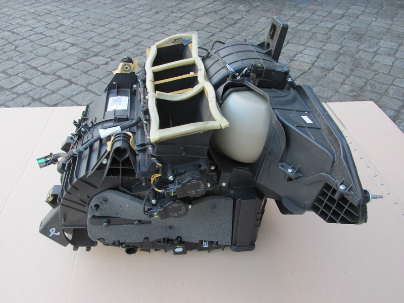 PEUGEOT 407 NAGRZEWNICA KOMPLETNA VISTEON 2 STREF