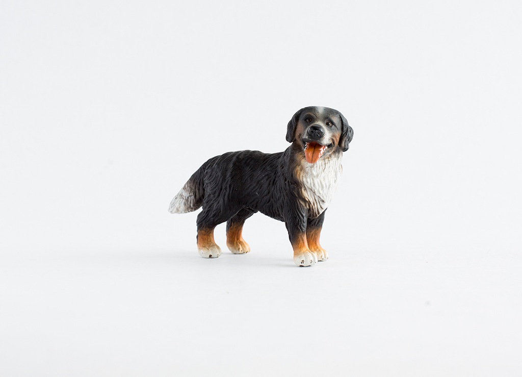 Figurka Schleich - berneński pies pasterski