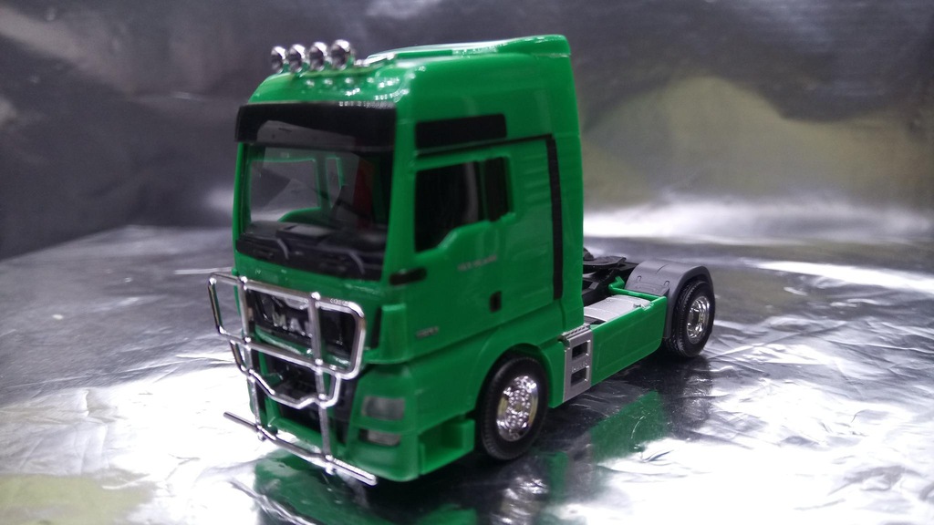 302029-005 MAN TGX XXL ZM Truck Scale 1:87